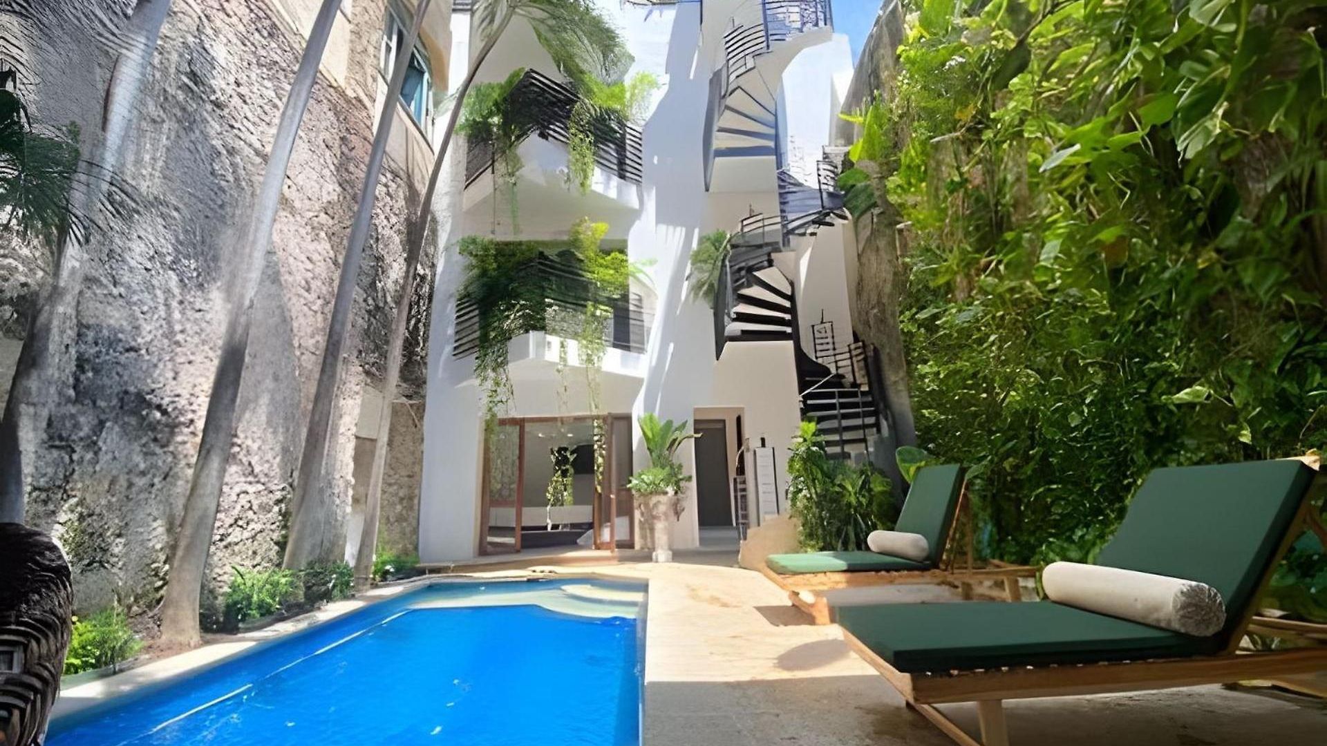 Casa De 3 Hab En La Ciudad Amurallada Con Piscina