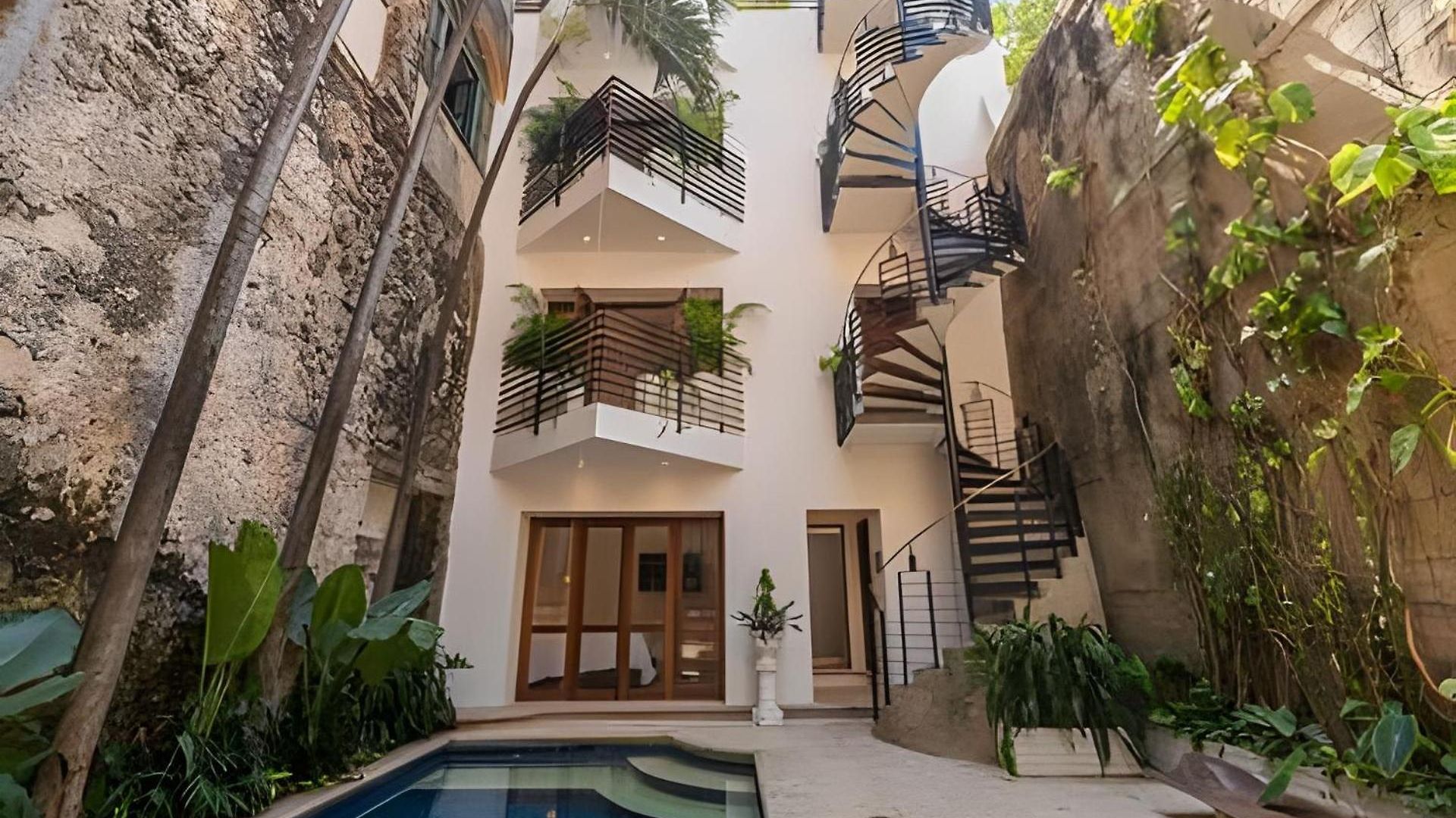 Casa De 3 Hab En La Ciudad Amurallada Con Piscina Сasa de vacaciones