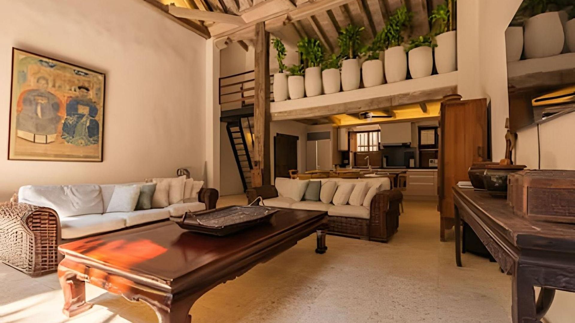 Сasa de vacaciones Casa De 3 Hab En La Ciudad Amurallada Con Piscina