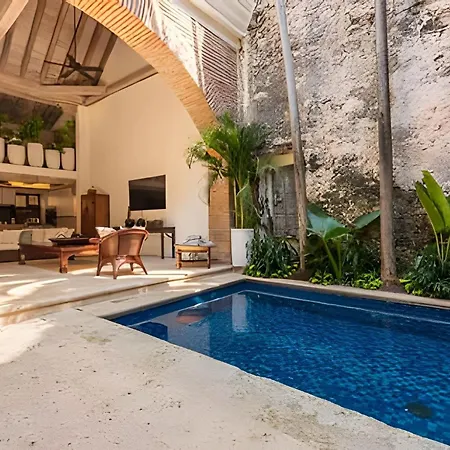Casa De 3 Hab En La Ciudad Amurallada Con Piscina Сasa de vacaciones Cartagena