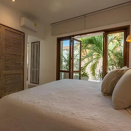 Casa De 3 Hab En La Ciudad Amurallada Con Piscina Holiday home