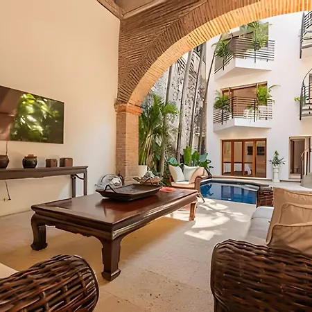 Casa De 3 Hab En La Ciudad Amurallada Con Piscina Сasa de vacaciones Cartagena