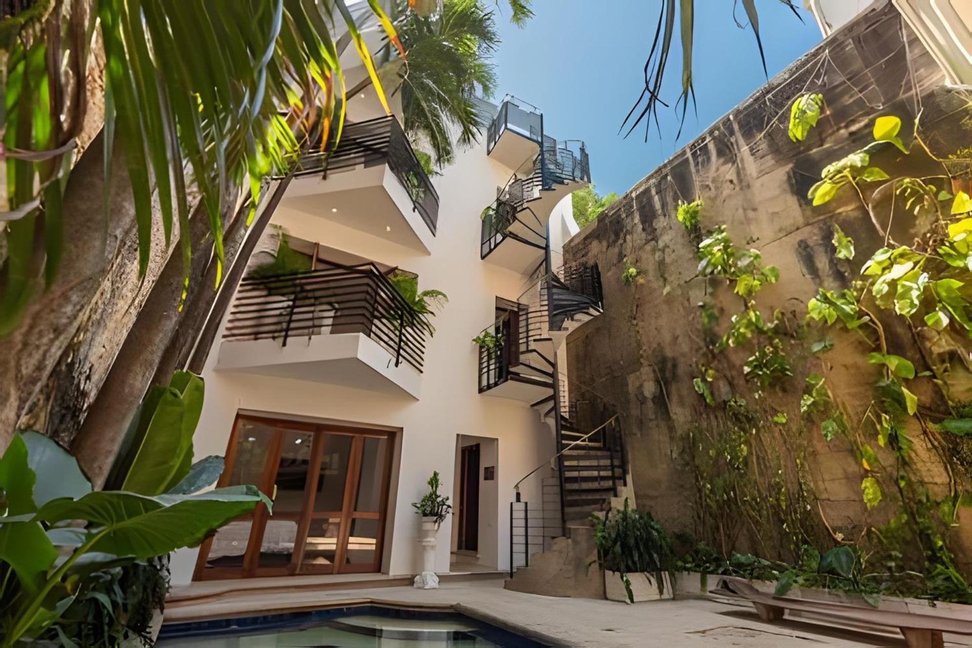 Сasa de vacaciones Casa De 3 Hab En La Ciudad Amurallada Con Piscina