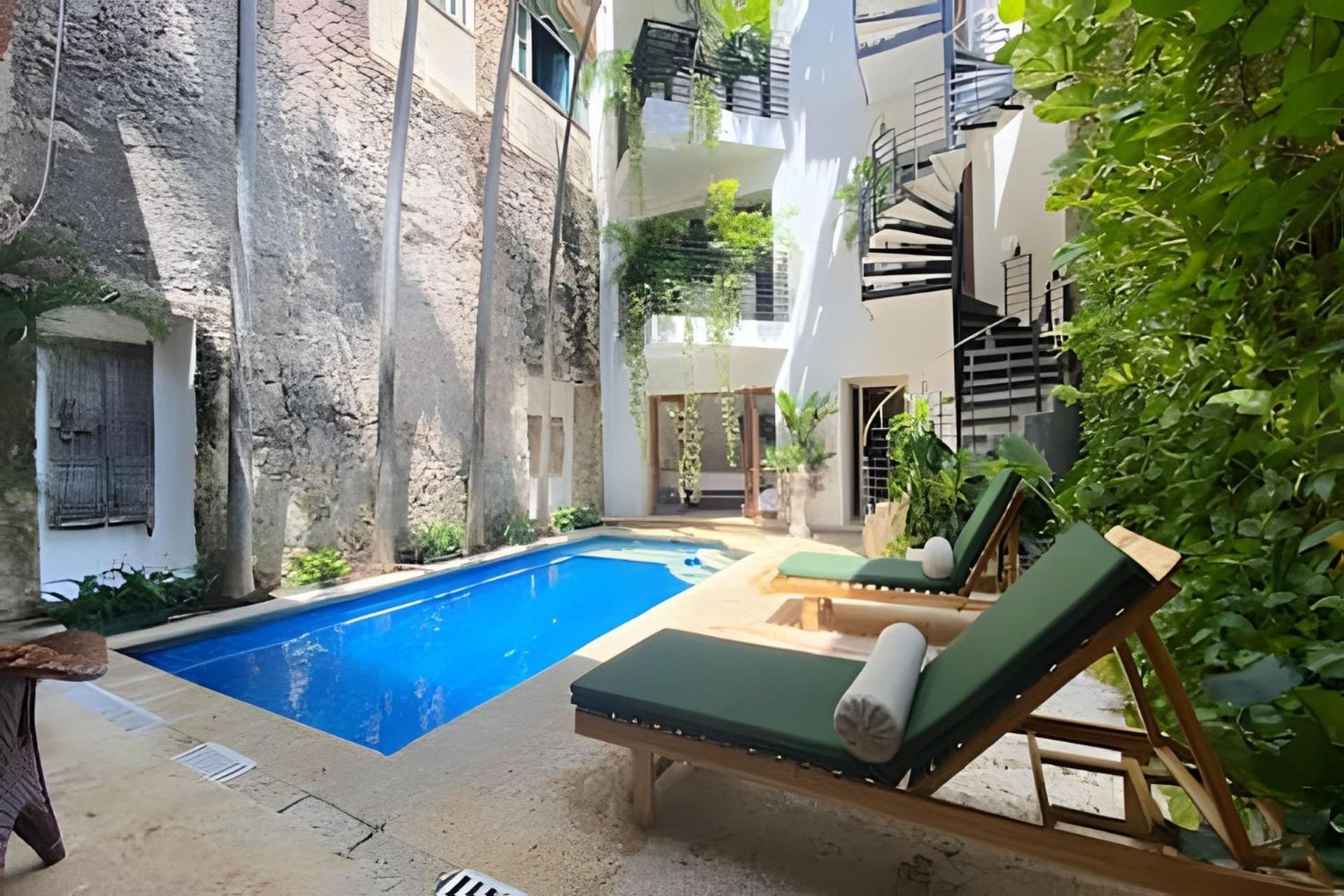 Casa De 3 Hab En La Ciudad Amurallada Con Piscina Сasa de vacaciones *