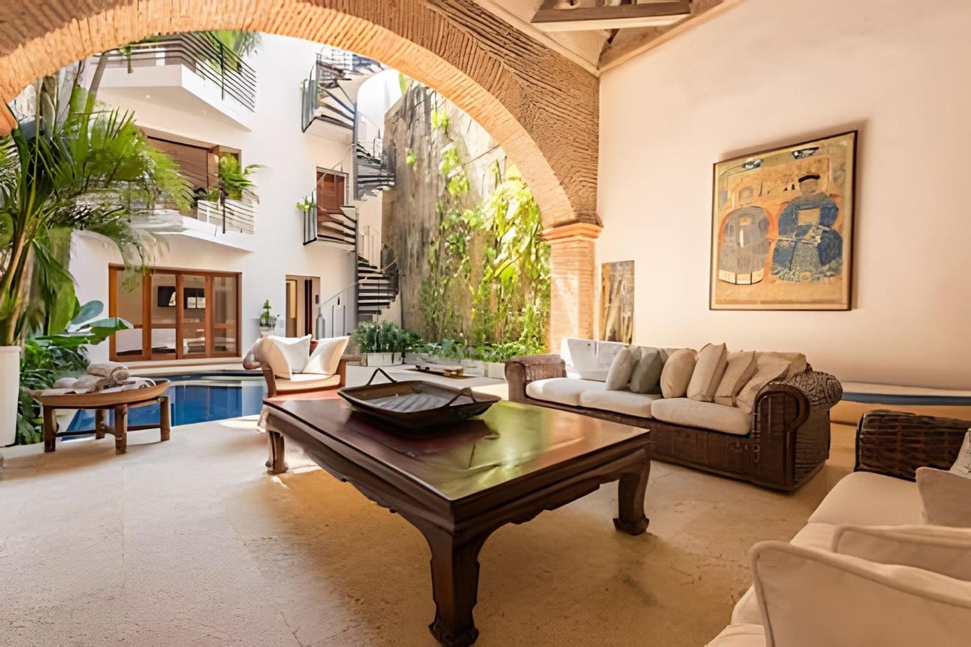 Casa De 3 Hab En La Ciudad Amurallada Con Piscina * Cartagena
