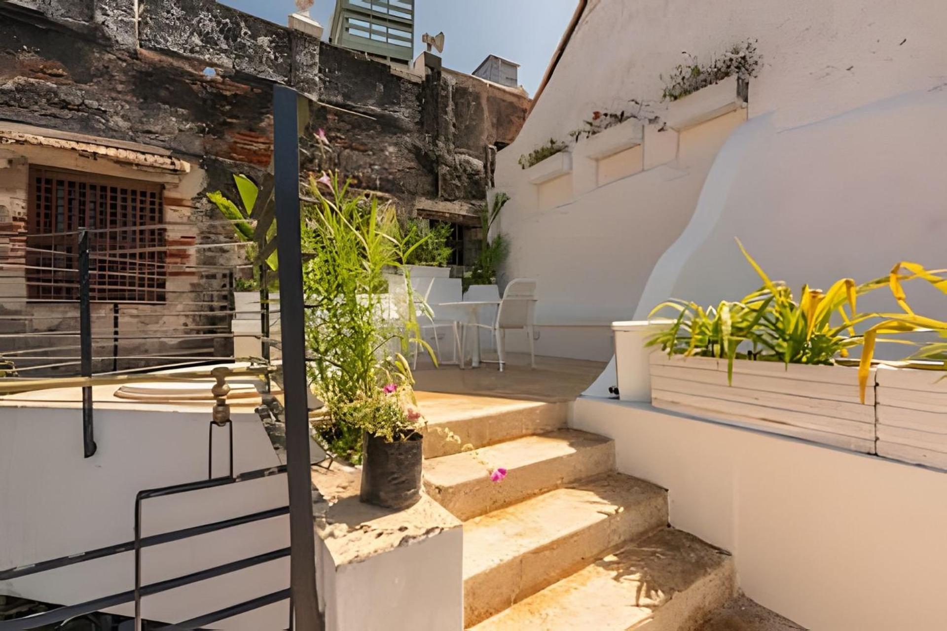 Casa De 3 Hab En La Ciudad Amurallada Con Piscina Сasa de vacaciones