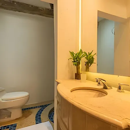 Casa De 3 Hab En La Ciudad Amurallada Con Piscina Сasa de vacaciones